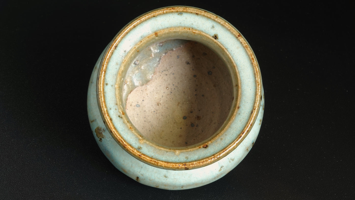 金元鈞窯天藍釉三足爐